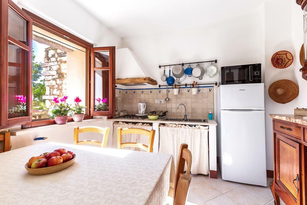 Domu Ala - Bynos Homes Baunei Extérieur photo